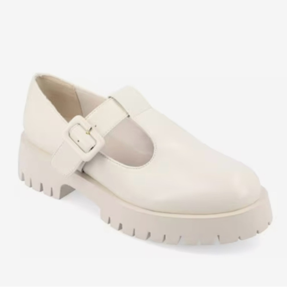 Journee Collection Loafers